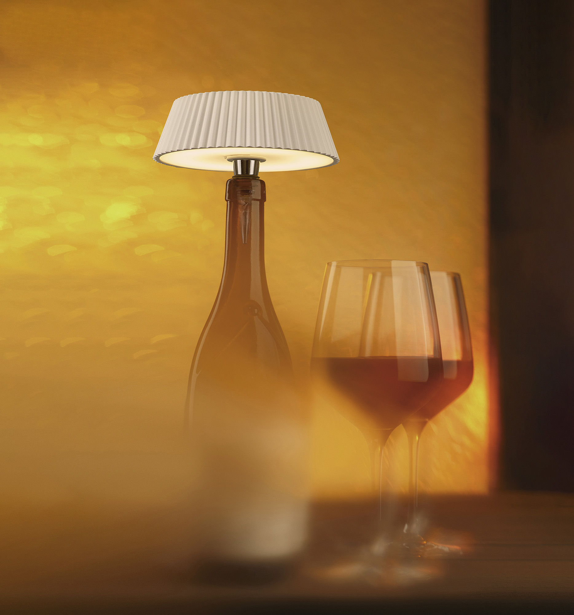 Relax Exterior Lights Mantra Fusion Battery & Portable Lamps Relax Exterior Lights Mantra Fusion Battery & Portable Lamps